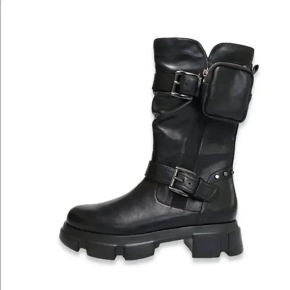Margo Boot - Picture 1 of 2